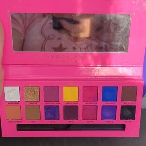 Anastasia Beverly Hills Eyeshadow Palette - Bold and Bright